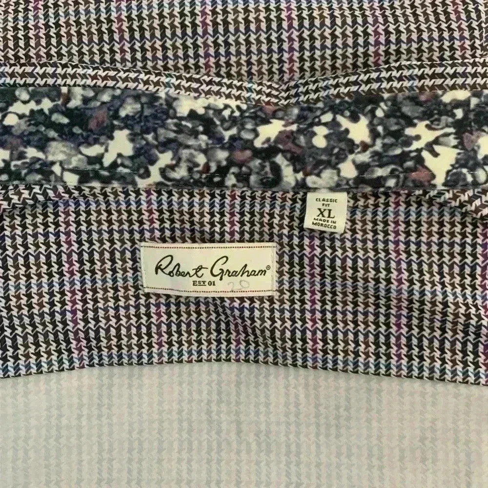 Robert Graham button up XL mens shirt - Picture 7 of 9